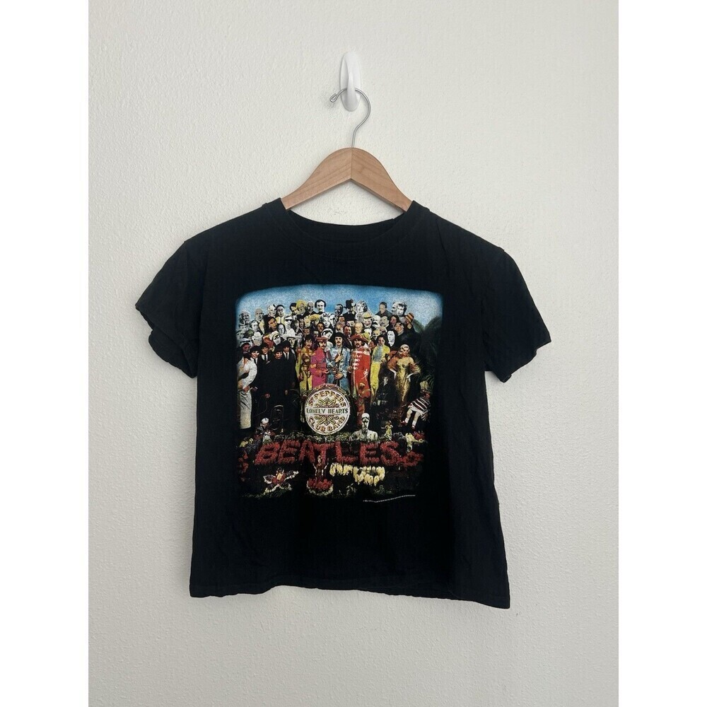VTG The Beatles Sgt. Pepper's Lonely Hearts Club Band Tee Grunge Retro Rock S
